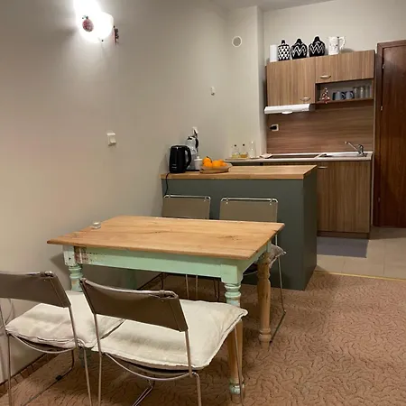 бoкс 7 - Apartman *
